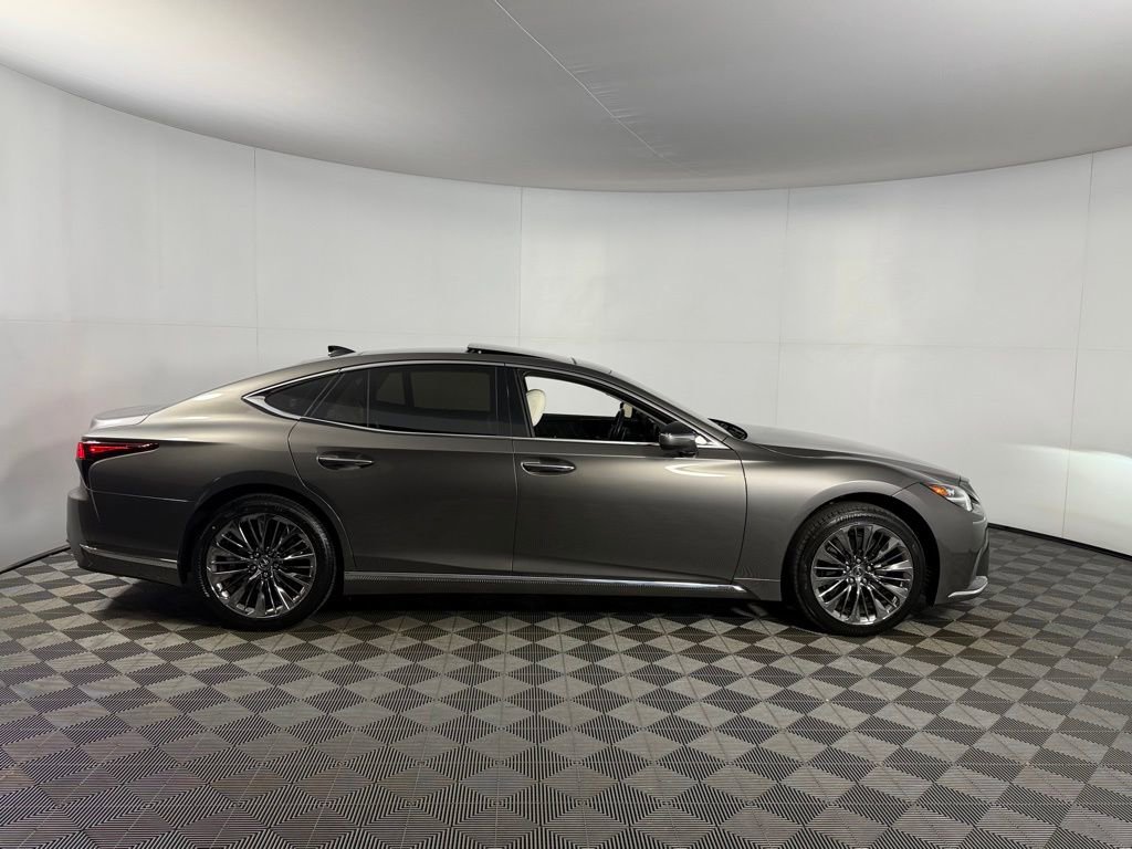 Used 2023 Lexus LS 500 w/ Interior Upgrade Package RWD image 5