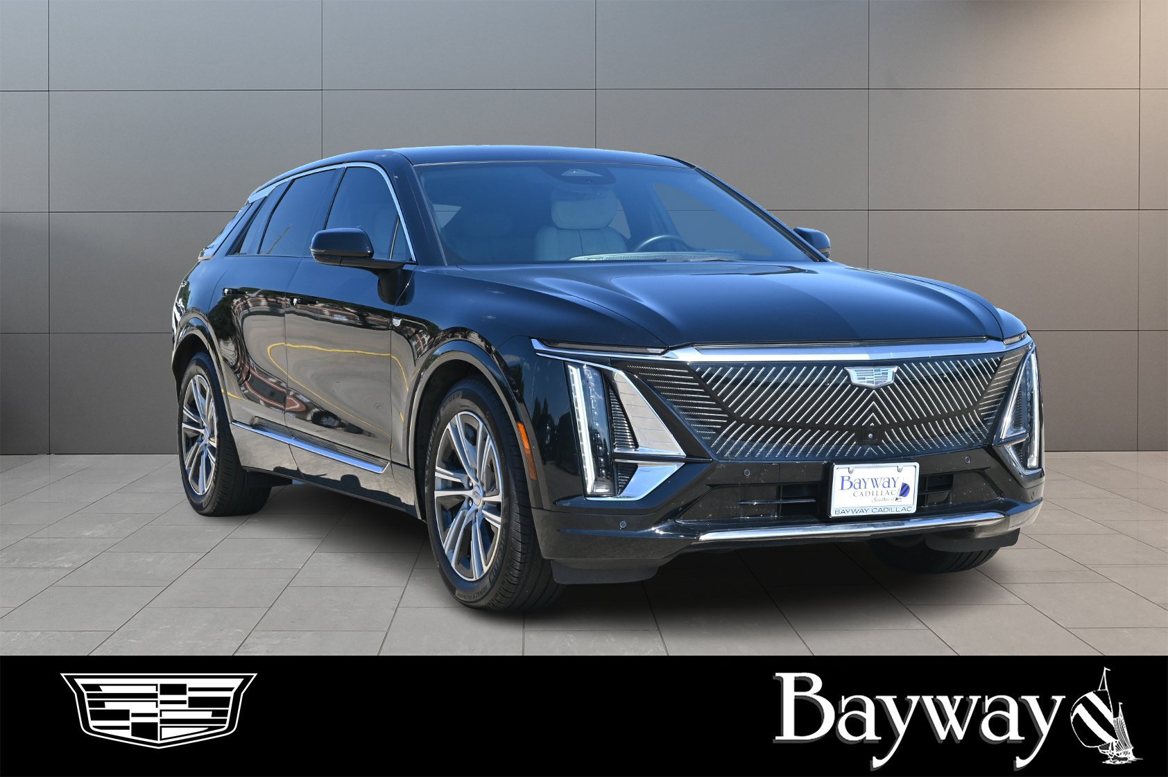 Certified 2024 Cadillac Lyriq Luxury AWD/4WD image 3