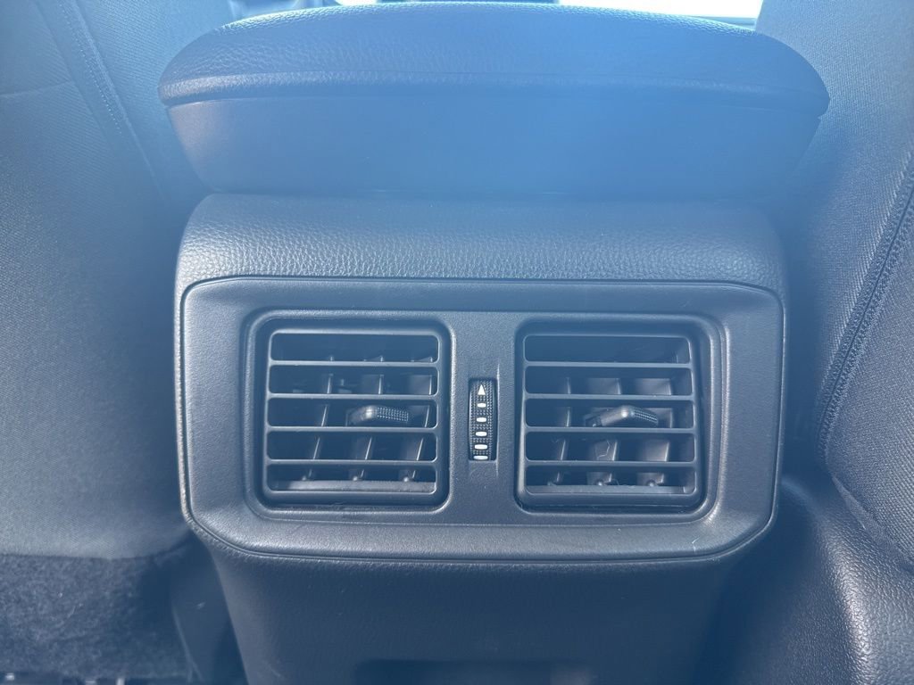 Used 2023 Toyota RAV4 AWD Hybrid image 26