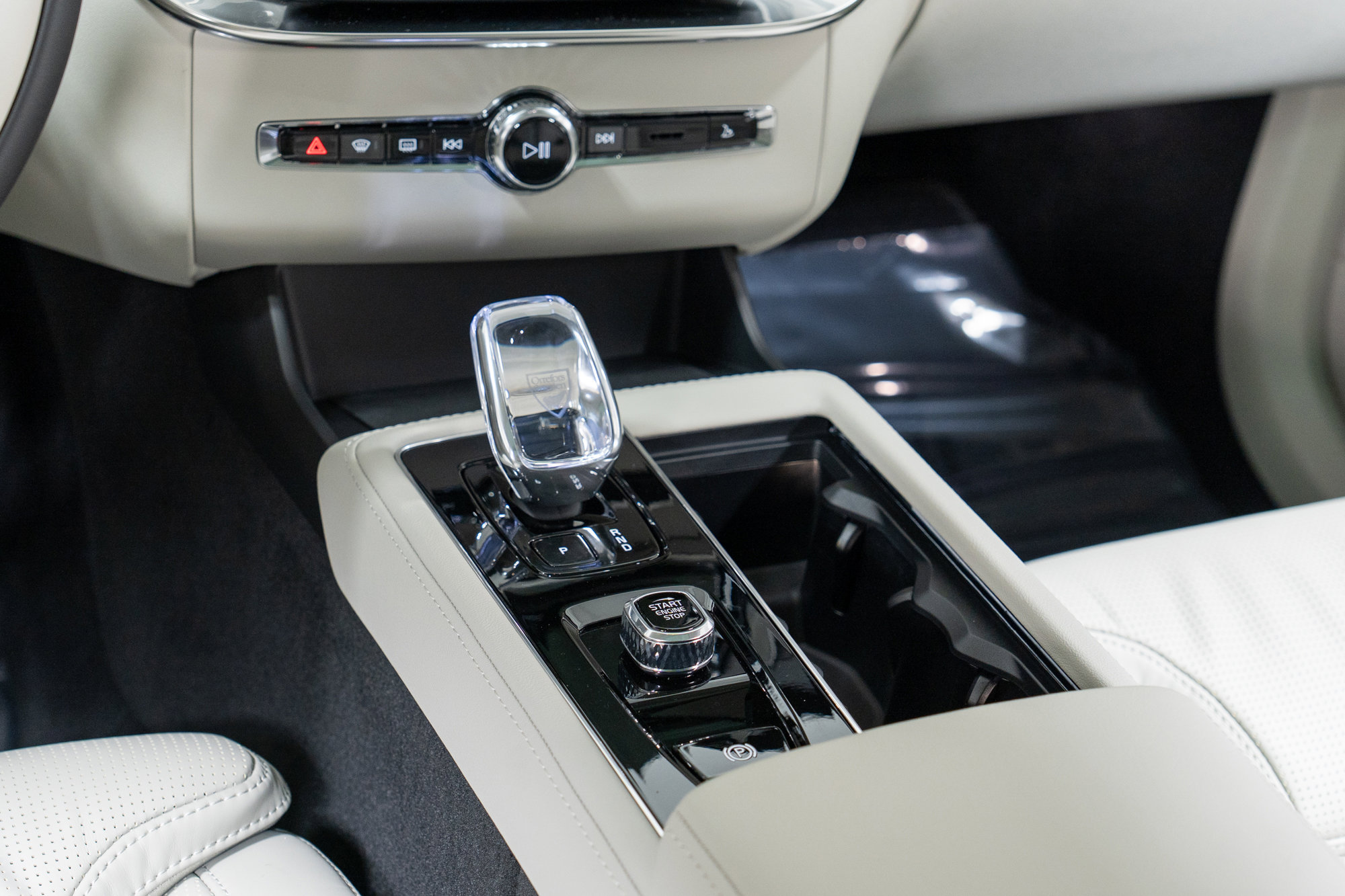 New 2026 Volvo XC90 T8 Ultra w/ Protection Package Premier image 20