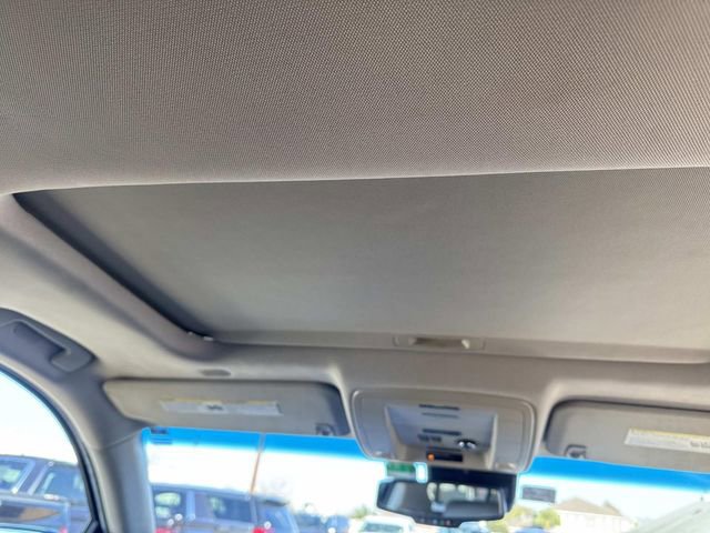 Used 2020 GMC Yukon XL Denali image 13