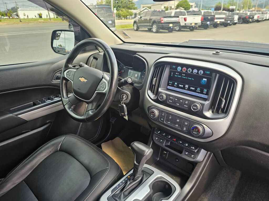 Used 2018 Chevrolet Colorado ZR2 w/ ZR2 Midnight Special Edition AWD/4WD image 11