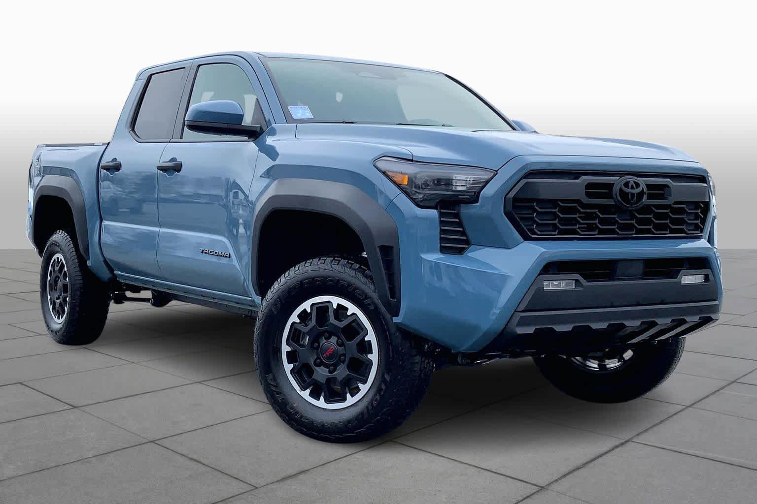 Used 2026 Toyota Tacoma TRD Off-Road AWD/4WD image 2