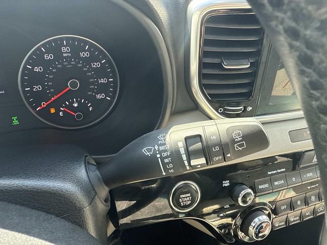Used 2022 Kia Sportage EX w/ EX Technology Package image 37