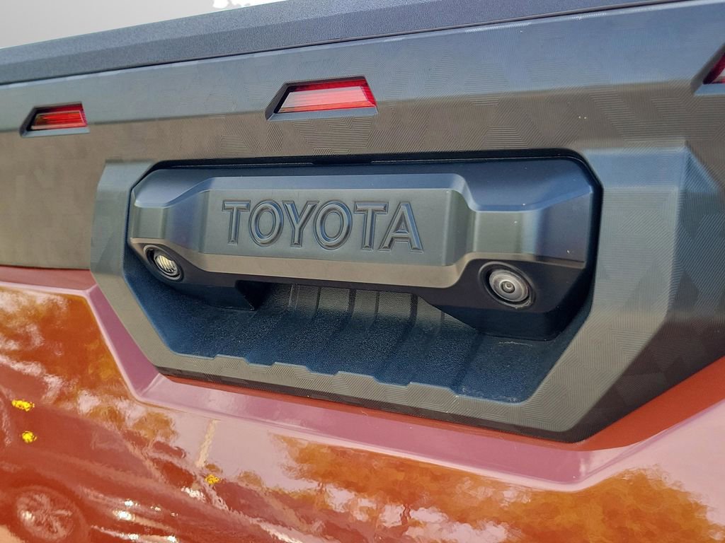 Used 2024 Toyota Tundra TRD Pro AWD/4WD image 9