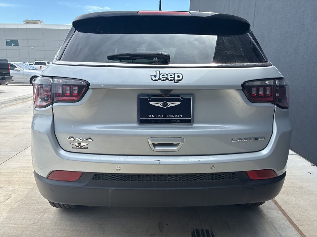 Used 2025 Jeep Compass Limited AWD/4WD image 5