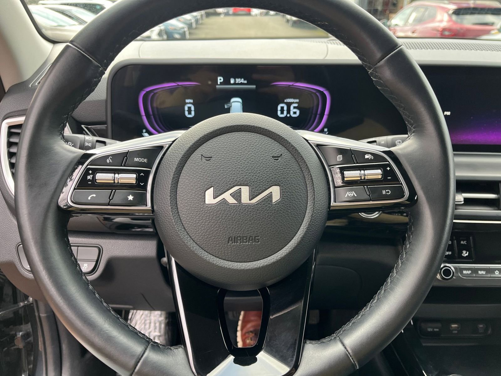 Used 2025 Kia Seltos S image 30