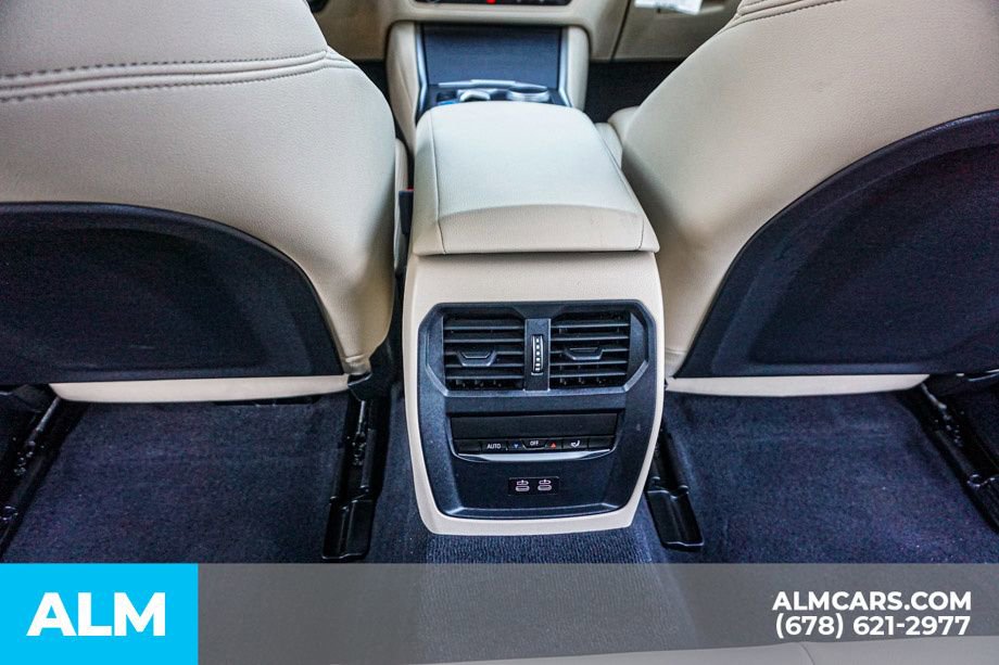 Used 2025 BMW i4 eDrive40 w/ Premium Package image 33