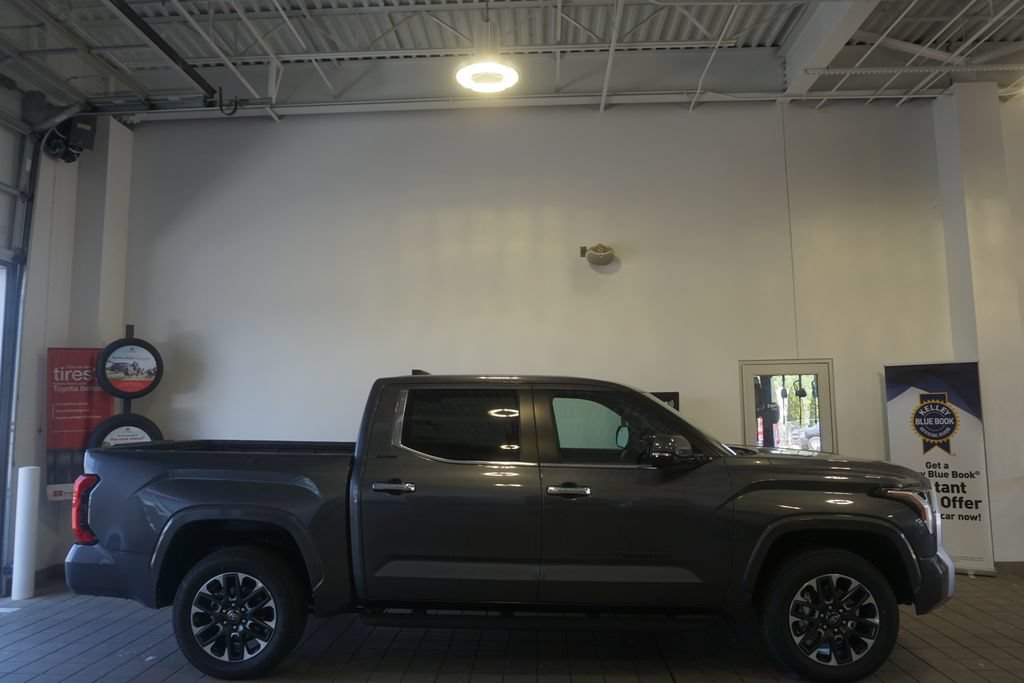 New 2026 Toyota Tundra Limited AWD/4WD image 17