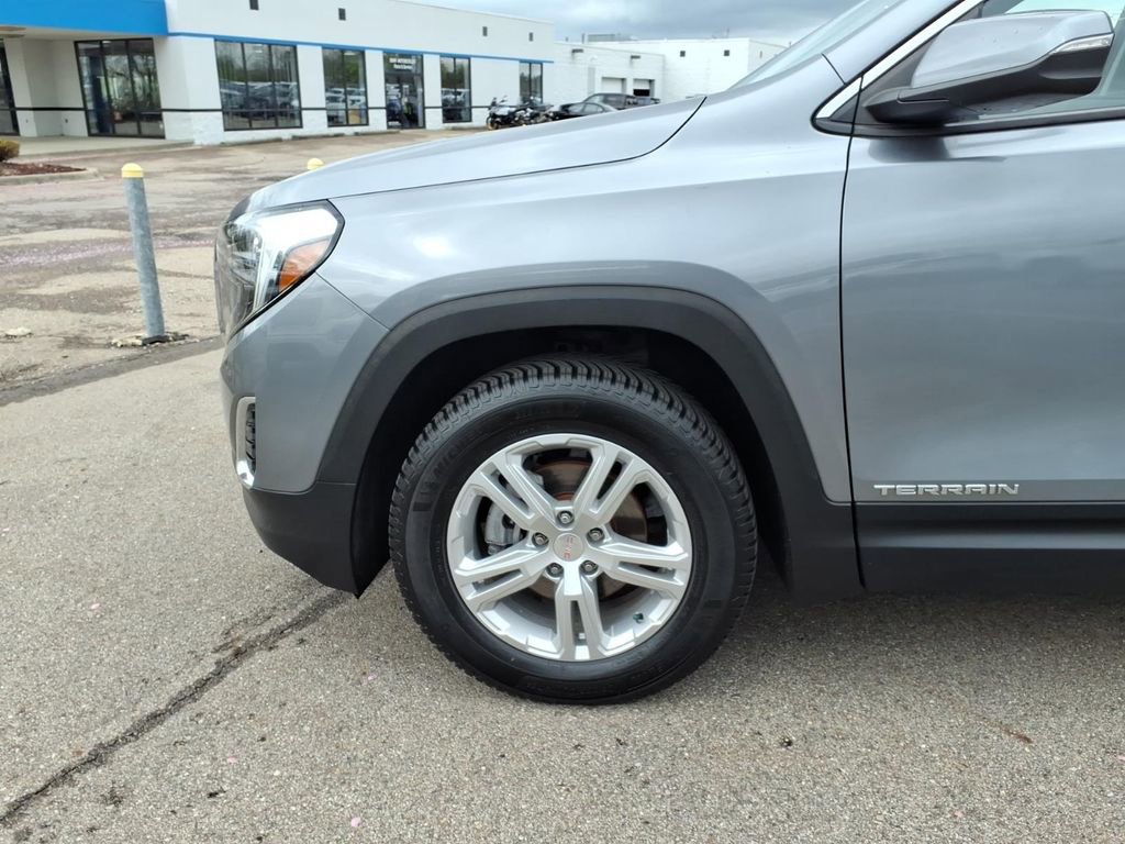 Used 2020 GMC Terrain SLE w/ Driver Convenience Package AWD/4WD image 23