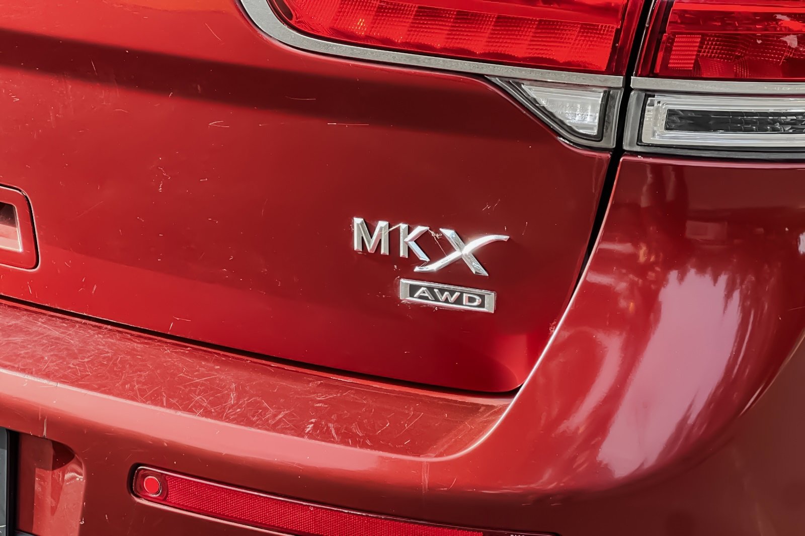 Used 2015 Lincoln MKX AWD w/ Equipment Group 102A image 39