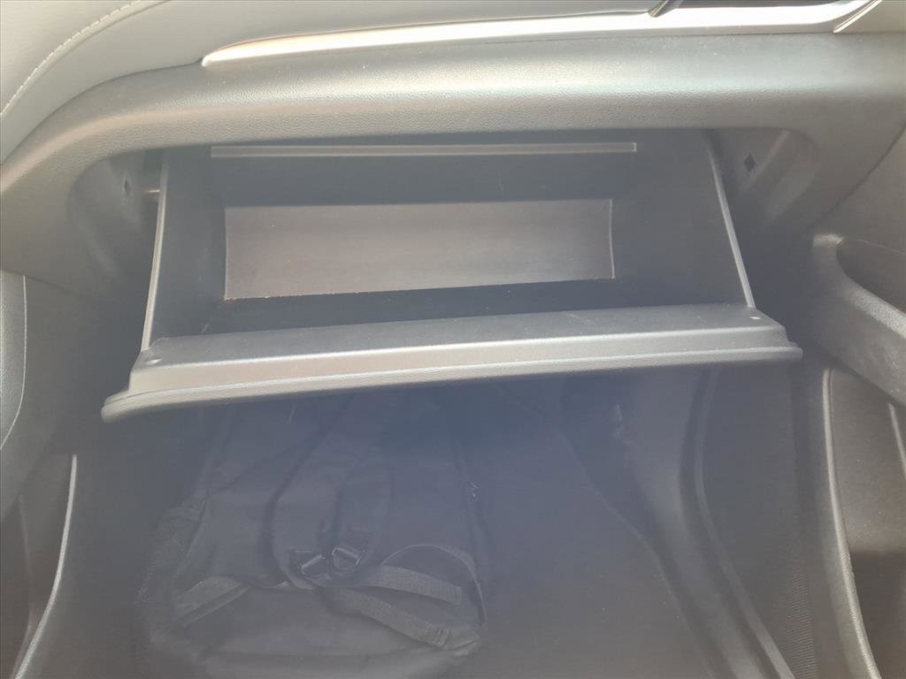 Used 2019 Chevrolet Traverse LT image 15