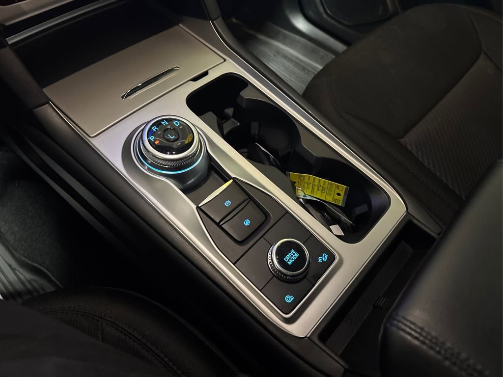 Used 2023 Ford Explorer XLT image 30