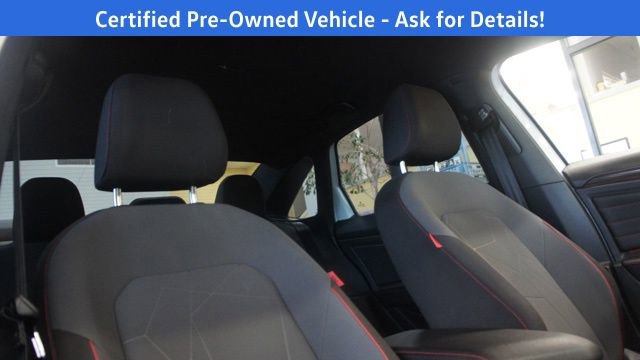 Used 2024 Volkswagen Jetta GLI 40th Anniversary Edition image 32