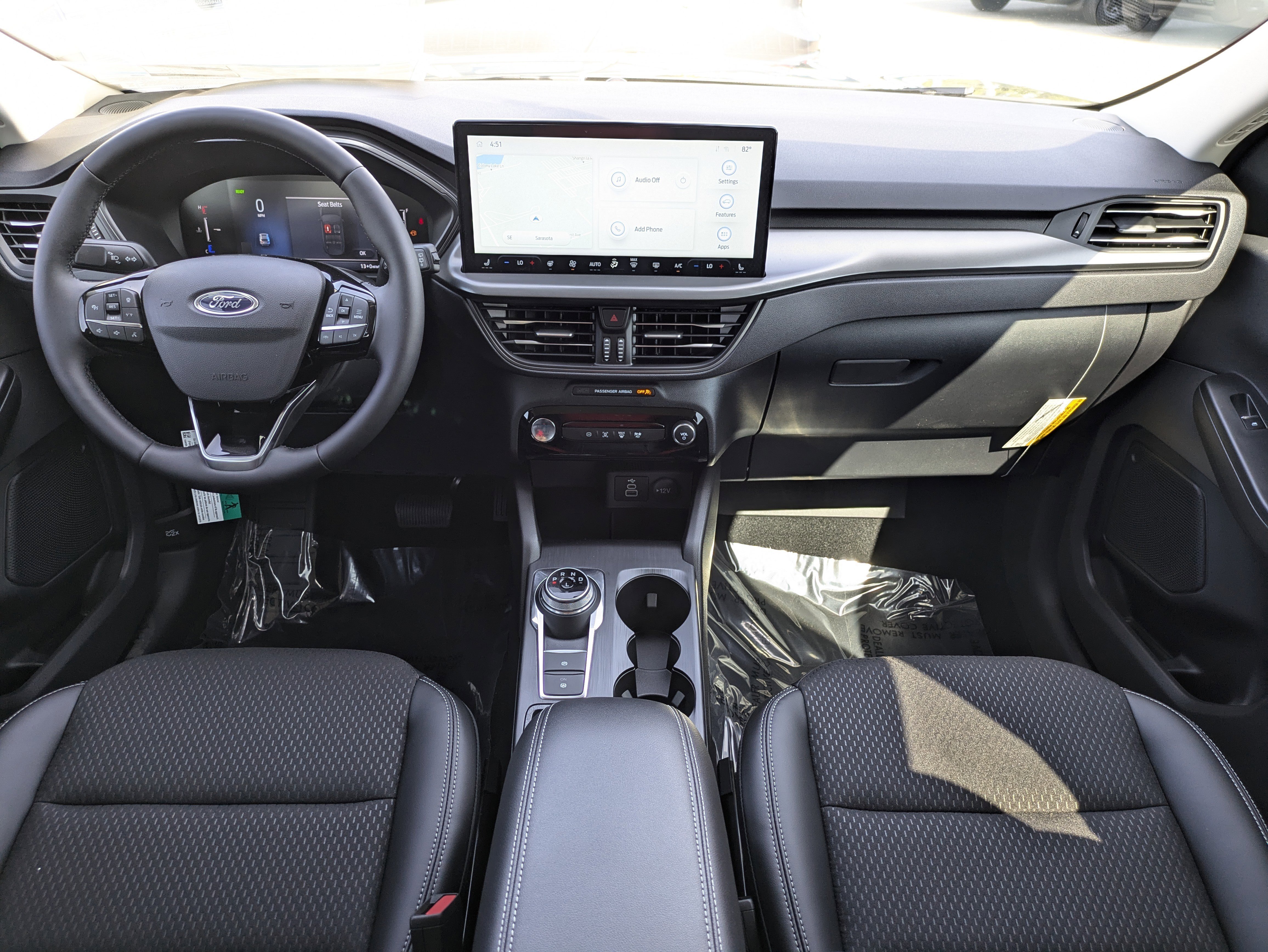 New 2025 Ford Escape SE image 16