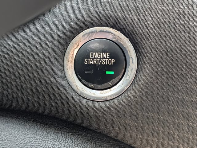 Used 2021 Chevrolet Malibu LT FWD image 25