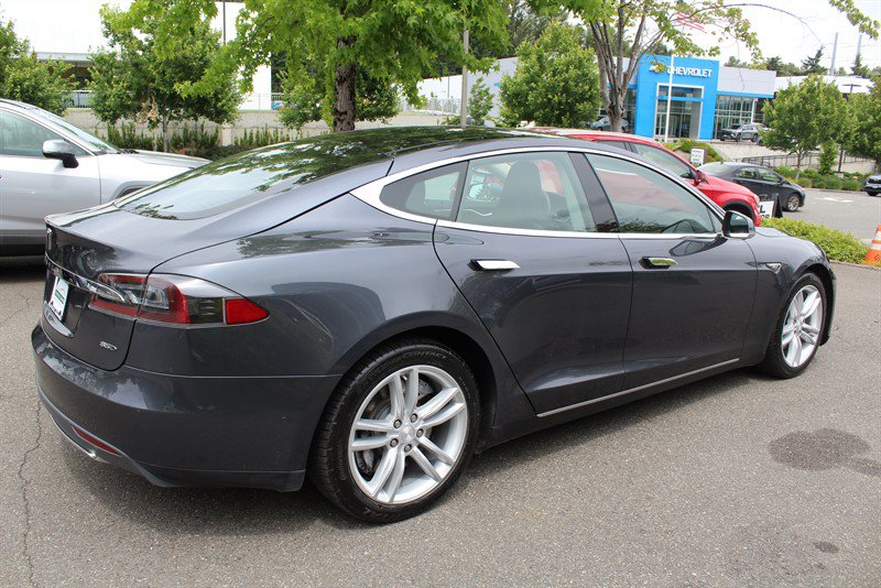 Used 2015 Tesla Model S 85D AWD/4WD image 5