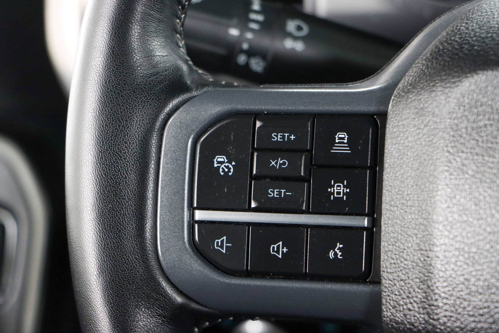 Used 2023 Ford F150 Lariat w/ Equipment Group 502A High image 15