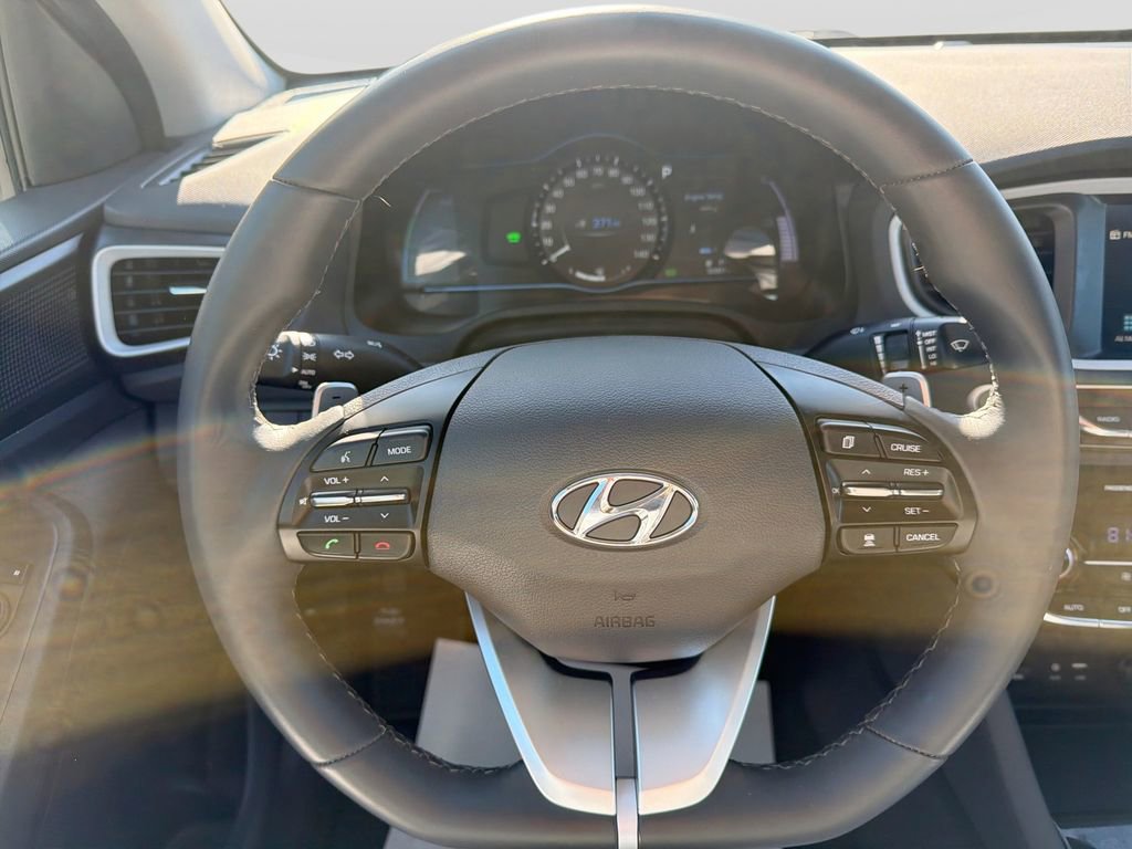 Used 2019 Hyundai Ioniq SEL image 19