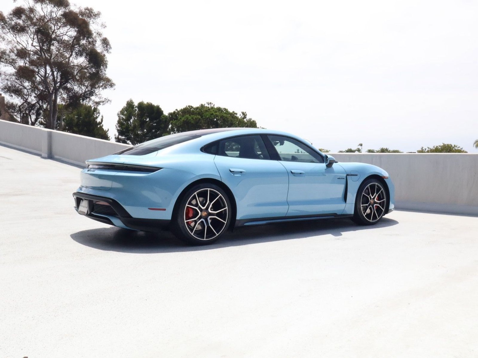 New 2026 Porsche Taycan 4S AWD/4WD image 8