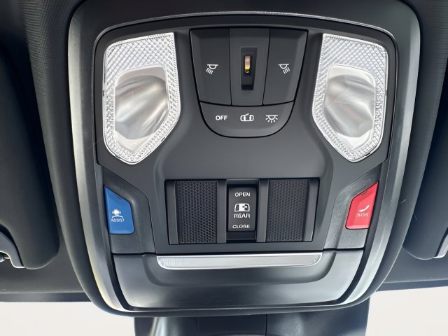 New 2026 RAM 3500 Big Horn AWD/4WD image 27