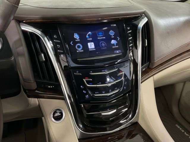 Used 2016 Cadillac Escalade ESV Luxury image 18
