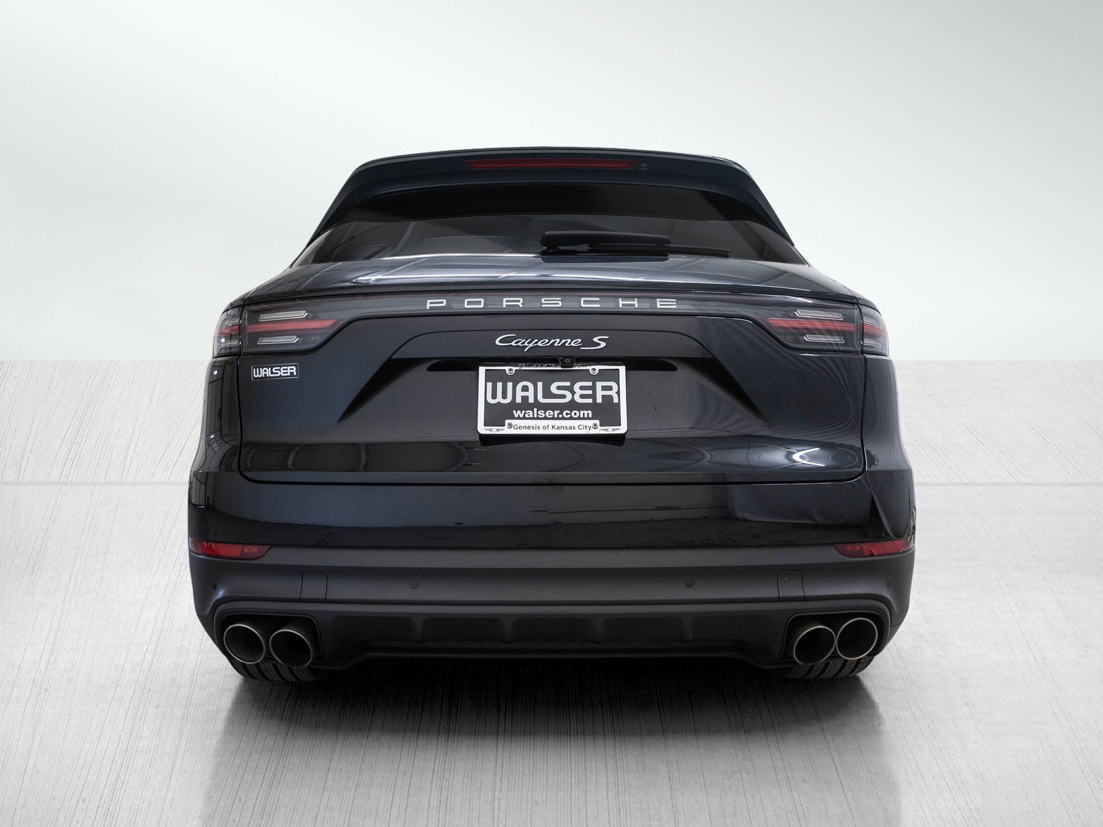 Used 2019 Porsche Cayenne S AWD/4WD image 4