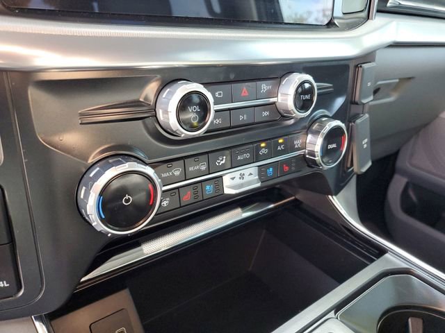 Used 2025 Ford F150 Lariat w/ Equipment Group 501A Mid image 23