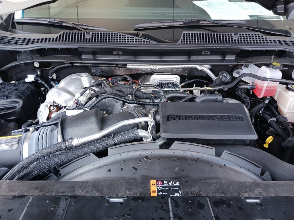 Used 2024 Chevrolet Silverado 2500 High Country w/ High Country Premium Package AWD/4WD image 14