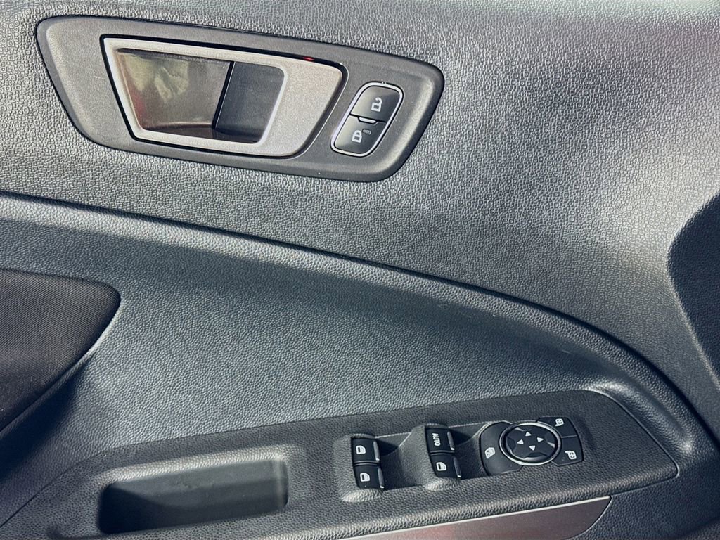 Used 2020 Ford EcoSport SE w/ SE Convenience Package AWD/4WD image 22