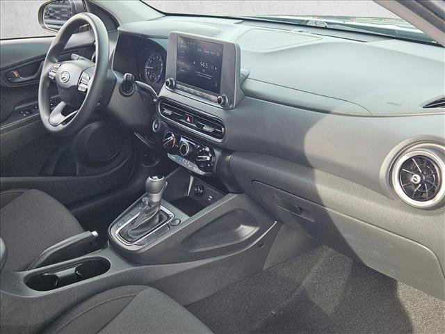 Used 2022 Hyundai Kona SEL image 20