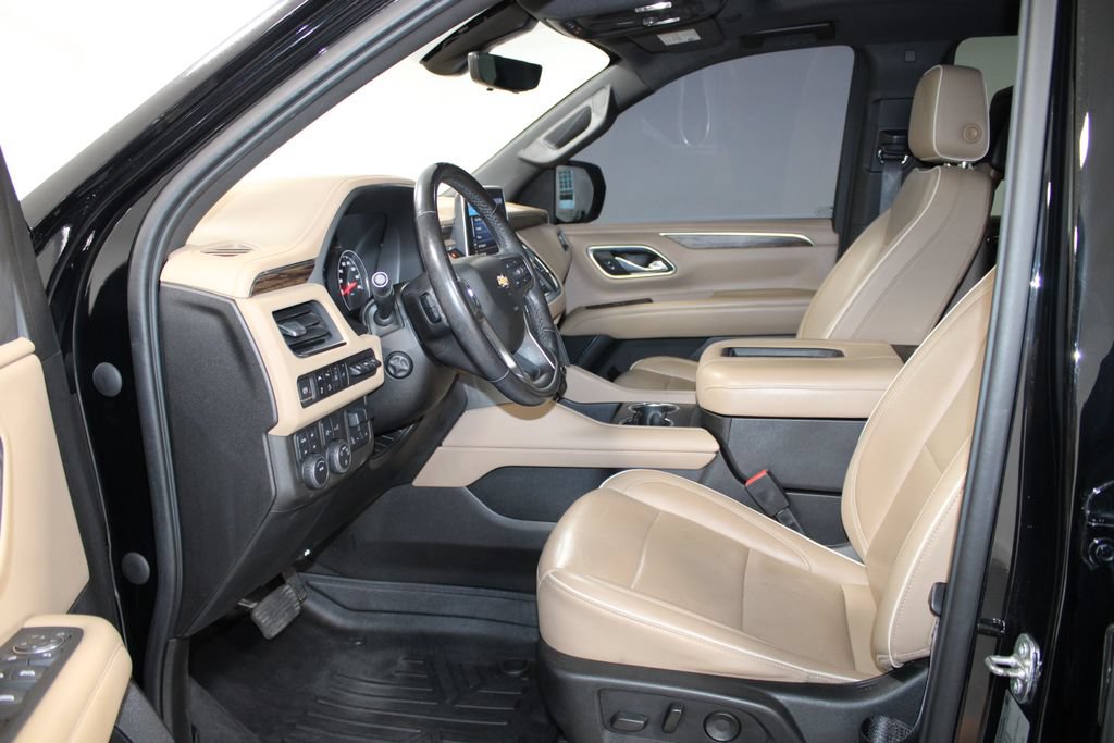 Used 2021 Chevrolet Tahoe Premier w/ Premium Package AWD/4WD image 21
