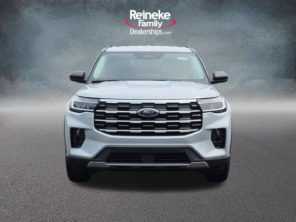 New 2026 Ford Explorer Active w/ Active Comfort Package AWD/4WD image 2