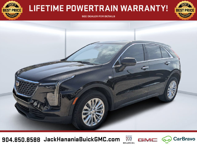 Used 2024 Cadillac XT4 Luxury w/ Cold Weather Package FWD image 7