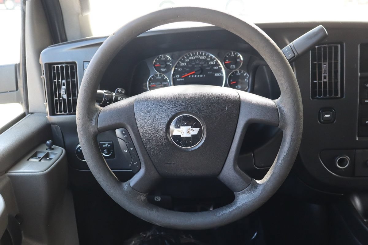 Used 2017 Chevrolet Express 3500 LT w/ LT Preferred Equipment Group RWD image 18