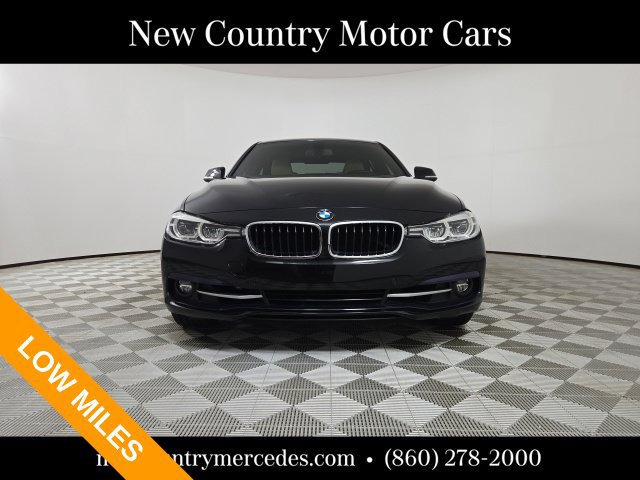 Used 2017 BMW 330i Sedan RWD image 2