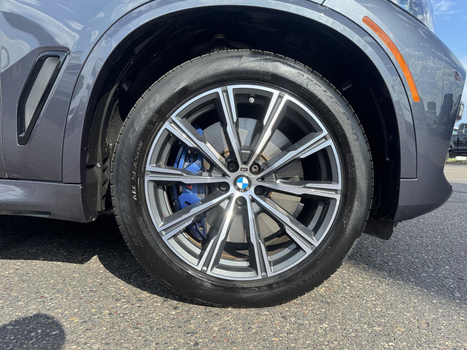 Used 2022 BMW X5 M50i w/ Executive Package AWD/4WD image 9