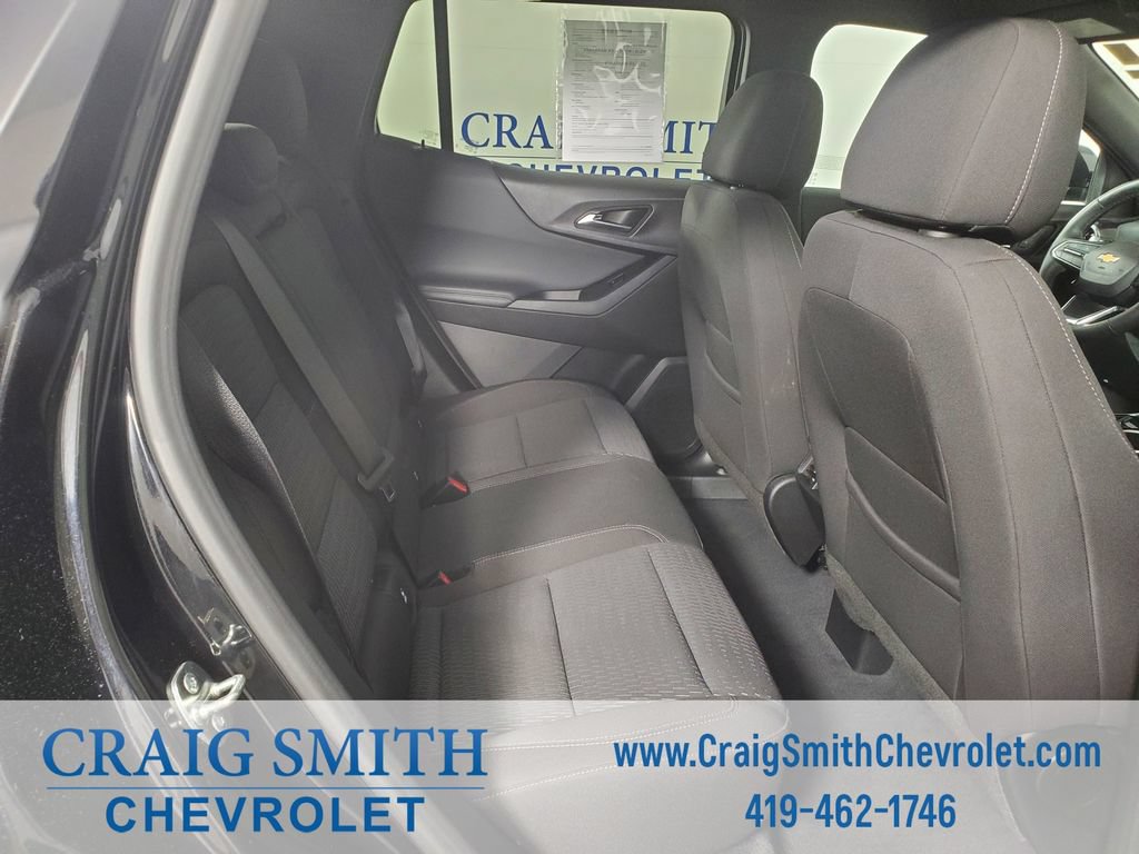 Used 2025 Chevrolet Equinox LT FWD image 14