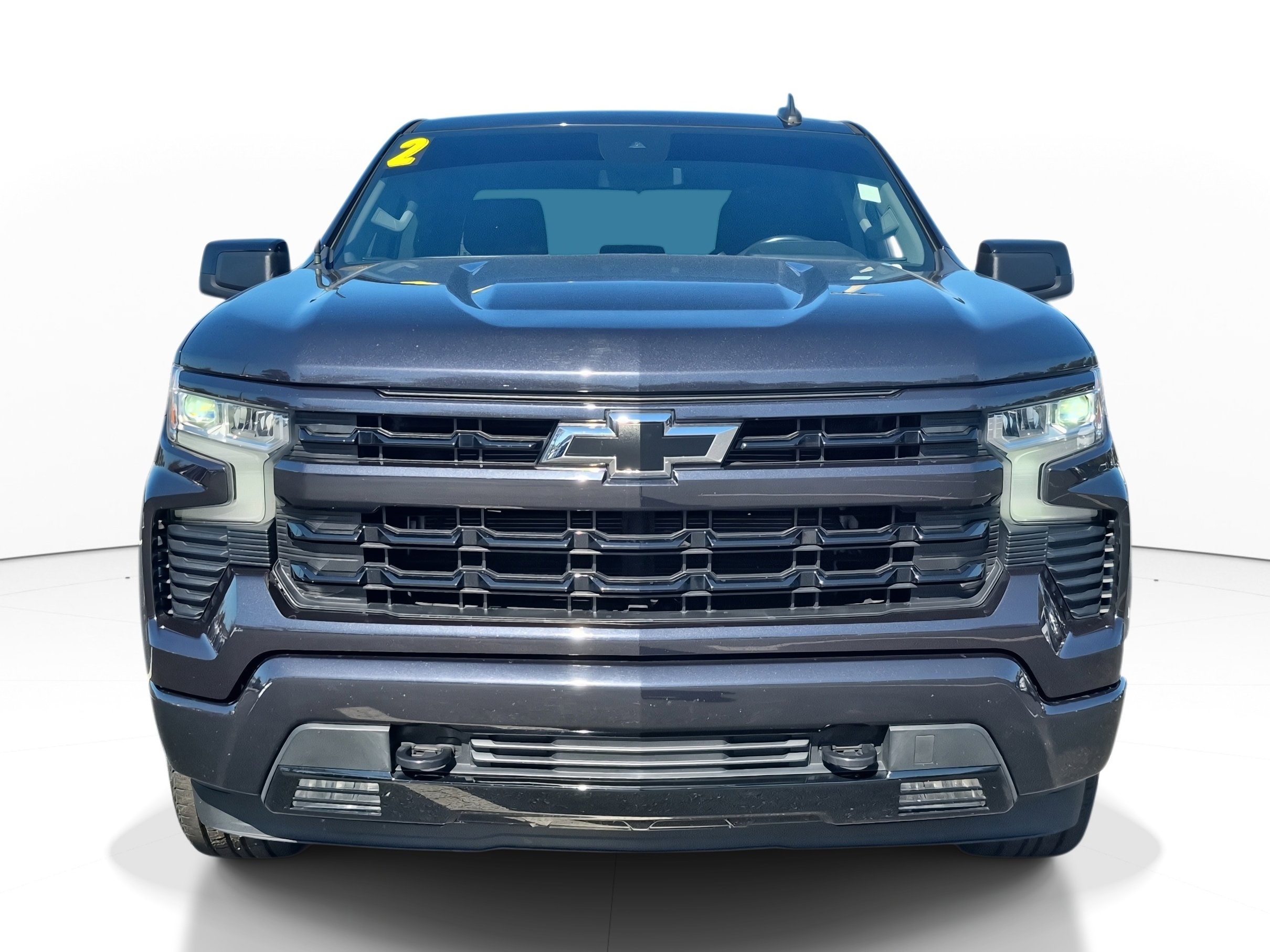 Used 2022 Chevrolet Silverado 1500 RST image 2