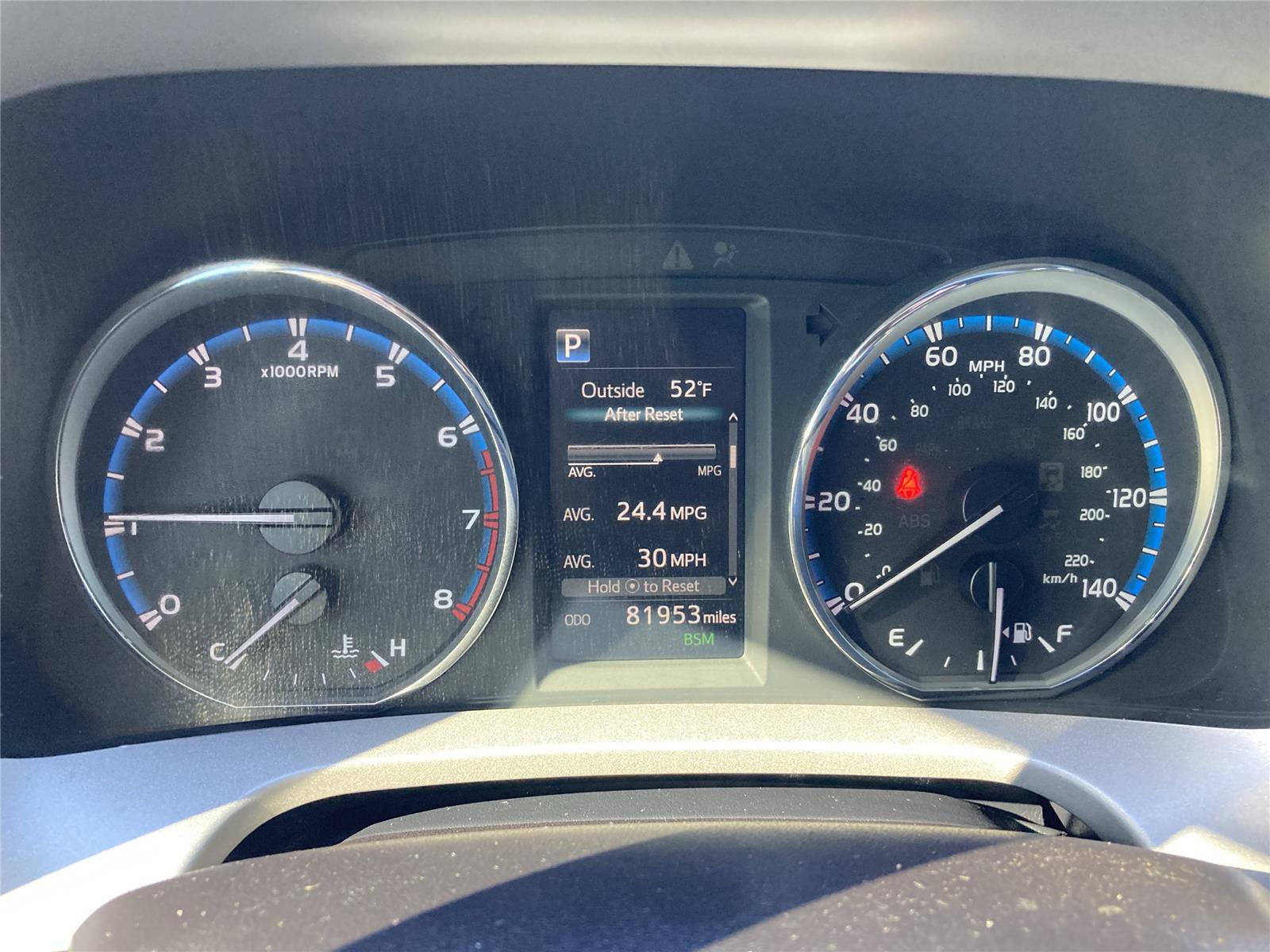 Used 2017 Toyota RAV4 Limited image 13