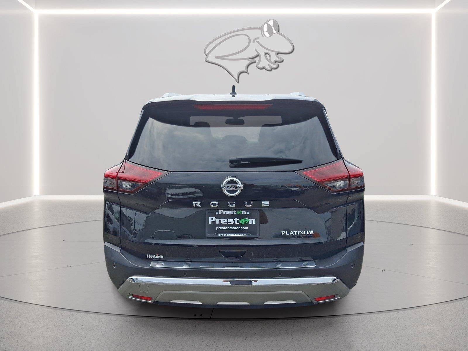 Used 2021 Nissan Rogue Platinum FWD image 4