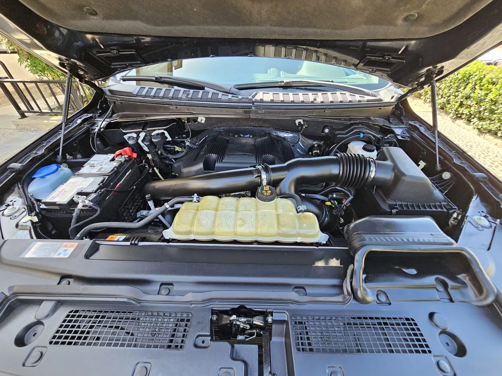 Used 2020 Ford Expedition XLT image 37