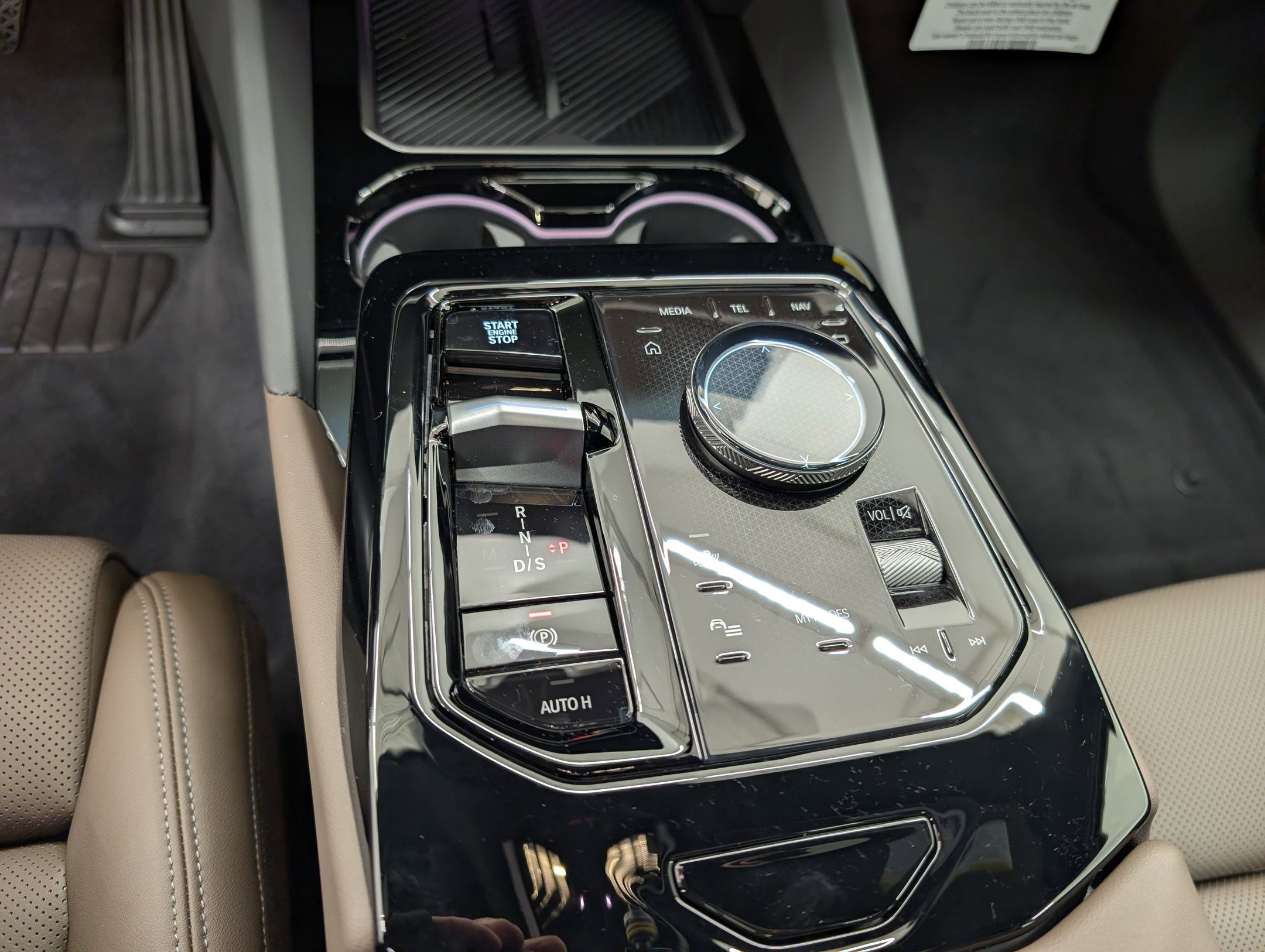 New 2026 BMW 530i w/ Premium Package RWD image 20