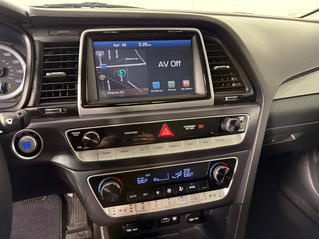 Used 2018 Hyundai Sonata Limited w/ Limited Ultimate Package 03 FWD image 15