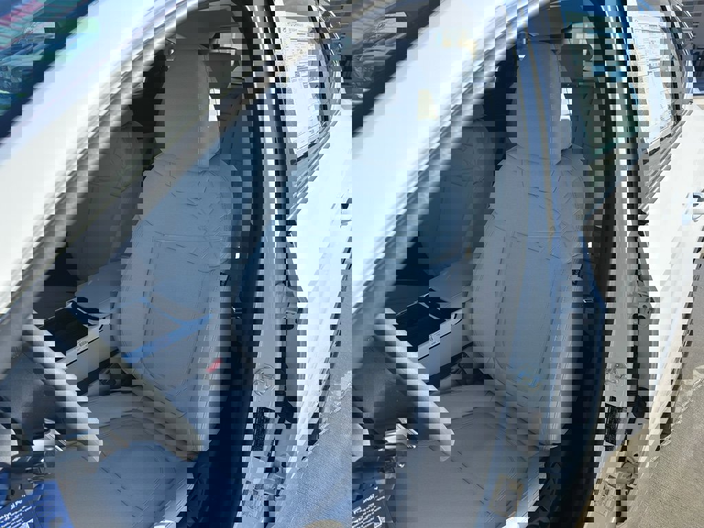 New 2026 Hyundai Tucson Blue SE image 24