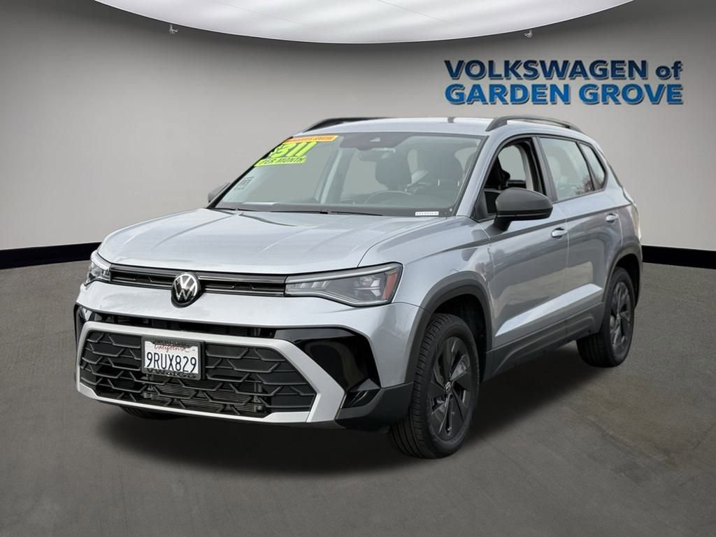 Used 2025 Volkswagen Taos S image 4
