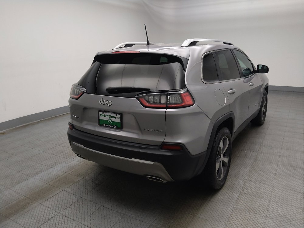 Used 2019 Jeep Cherokee Limited image 9