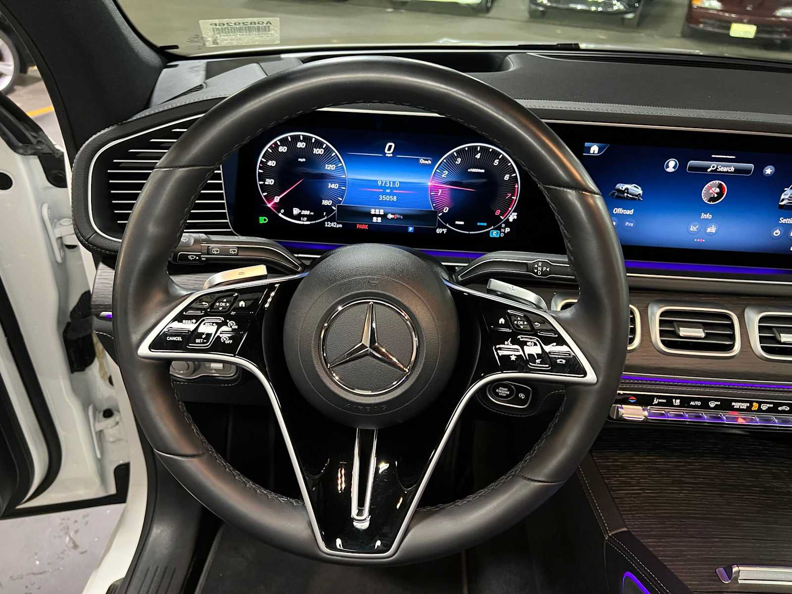 Used 2024 Mercedes-Benz GLE 350 4MATIC image 28