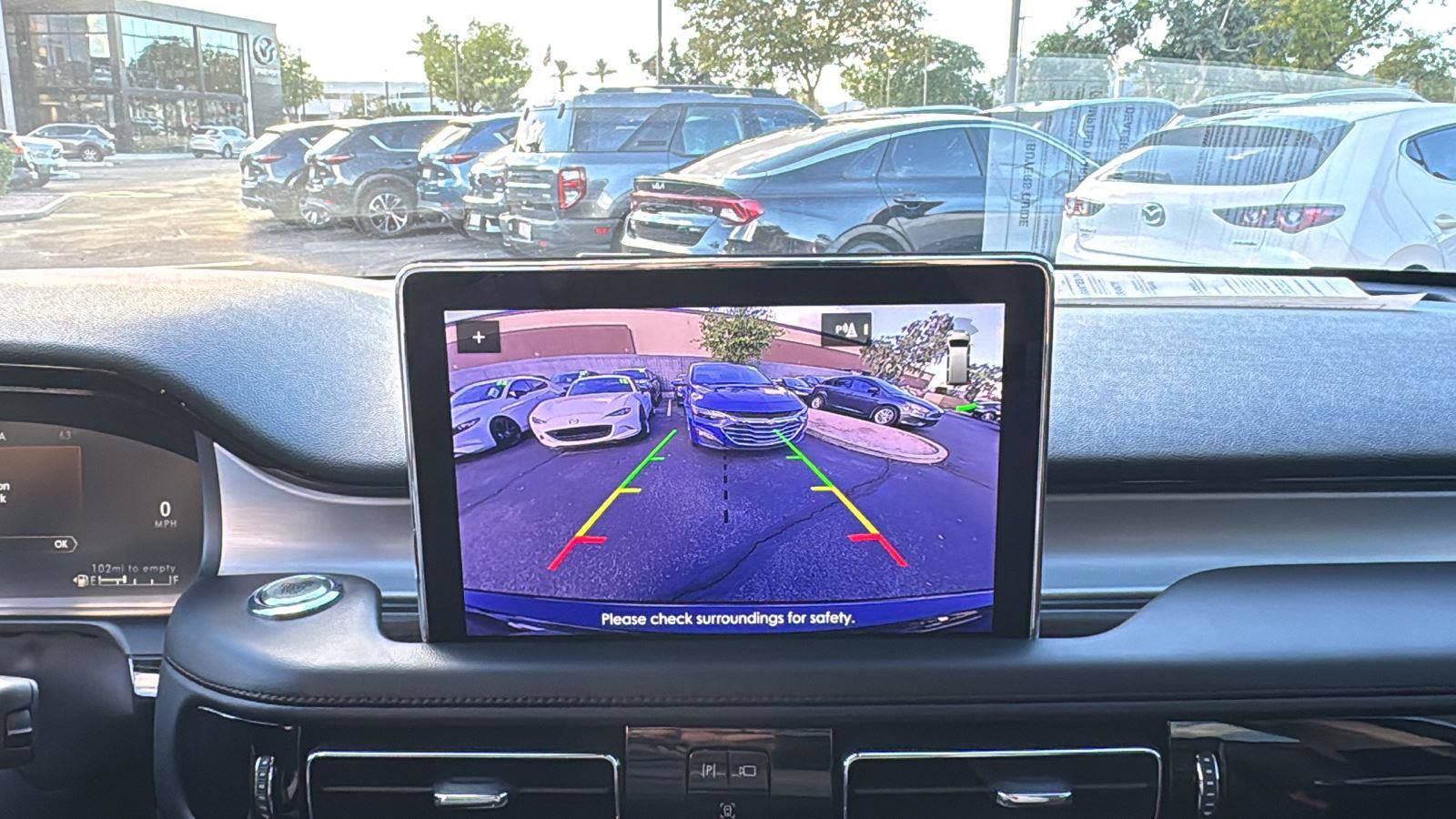 Used 2023 Lincoln Aviator 2WD w/ Class IV Trailer Tow Package image 16