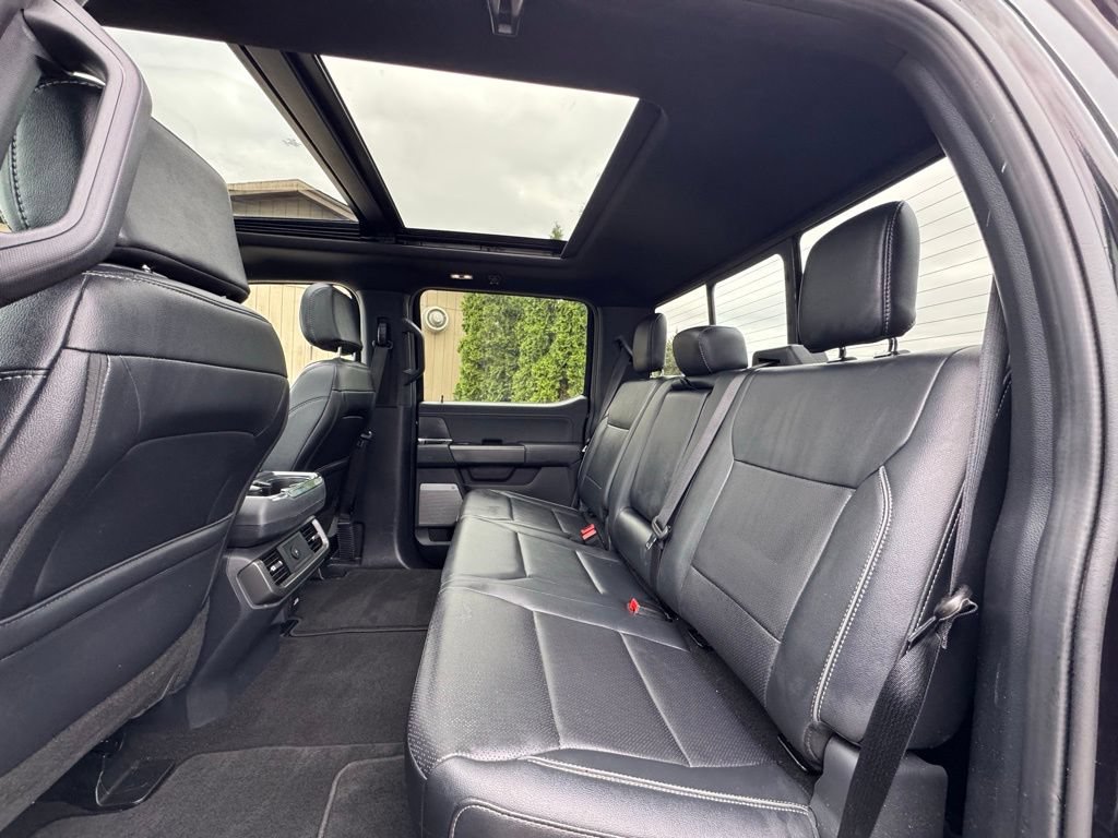 Used 2025 Ford F150 Lariat AWD/4WD image 37
